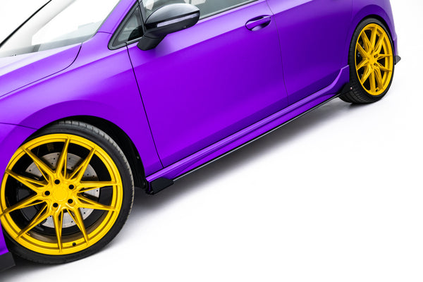 FOR VOLKSWAGEN - GOLF R - MK8/ MK8 FACELIFT - STREET PRO SIDE SKIRTS DIFFUSERS + FLAPS
