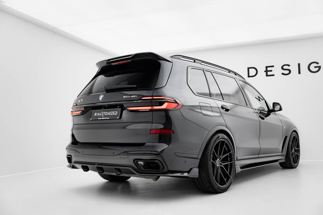 FOR BMW - X7 M-PACK - G07/ G07  FACELIFT - CARBON FIBER REAR DIFFUSER (VERSION WITHOUT TOWBAR)