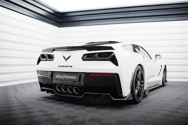Central Rear Splitter (With Vertical Bars) suitable for Chevrolet Corvette C7