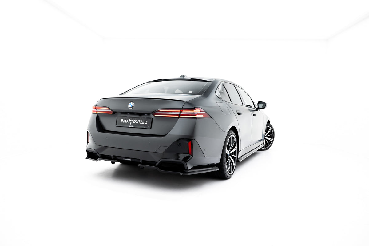 BMW - 5 SERIES / i5 - M-PACK - G60 - REAR SPLITTER (WITH VERTICAL BAR ...