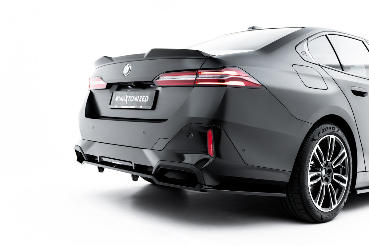 BMW - 5 SERIES / i5 - M-PACK - G60 - REAR SPLITTER (WITH VERTICAL BARS ...