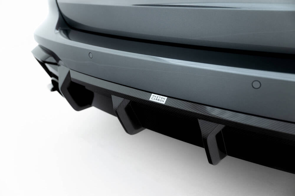 AUDI - RS6 C8 - REAR DIFFUSER - CARBON FIBER (version without towbar ...