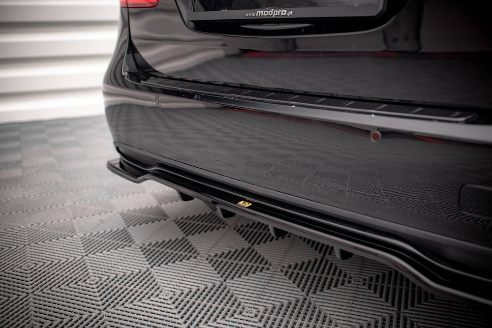 Mercedes - Benz B Class - W246 Facelift - Rear Splitter (with vertical ...