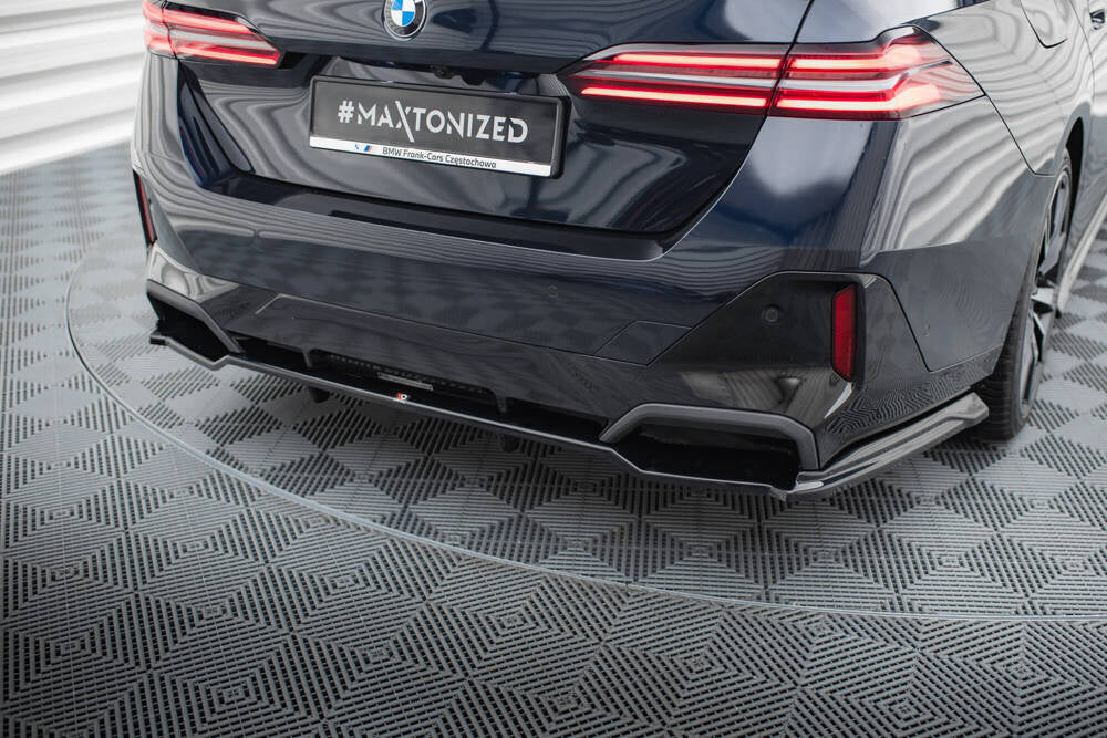 BMW - 5 SERIES / i5 - M-PACK - G60 - REAR SPLITTER (WITH VERTICAL BARS ...
