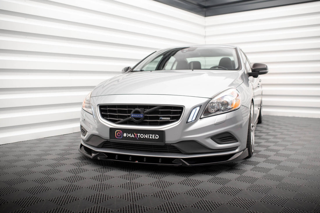 Front Splitter V.1 suitable for Volvo S60 R-Design Mk2