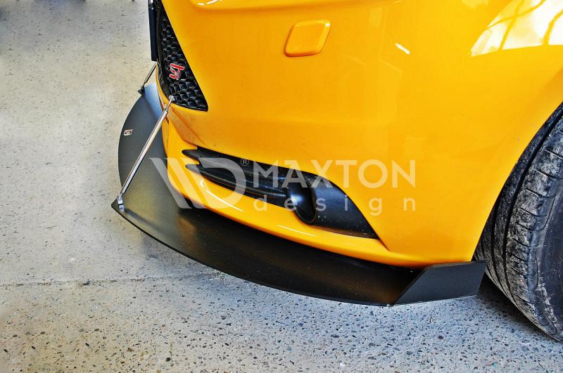 FRONT SPLITTER FORD FOCUS 3 RS v.4 - Maxton Design UK FRONT SPLITTER FORD FOCUS 3 RS v.4 - Maxton Design UK