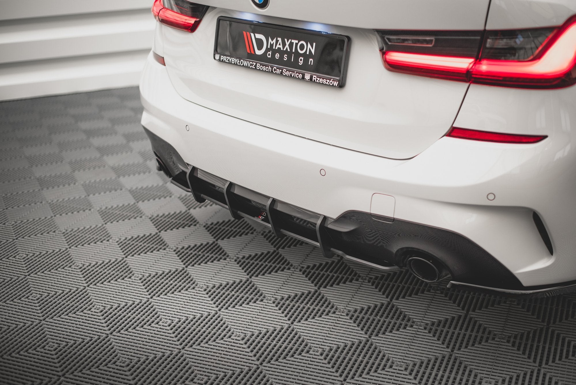 BMW - 3 SERIES - G20 - M-PACK - REAR DIFFUSER – Maxton Design Canada